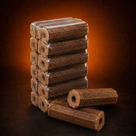 Briquettes Pini Kay 23,5 cm – demi-palette 480 kg, 48 sacs de 10 kg (import)